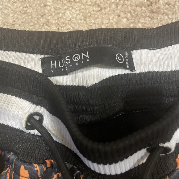 HUDSON OUTERWEAR MEN`S Army Fatigue Animal Print SHORT SIZE XL - Picture 2 of 5